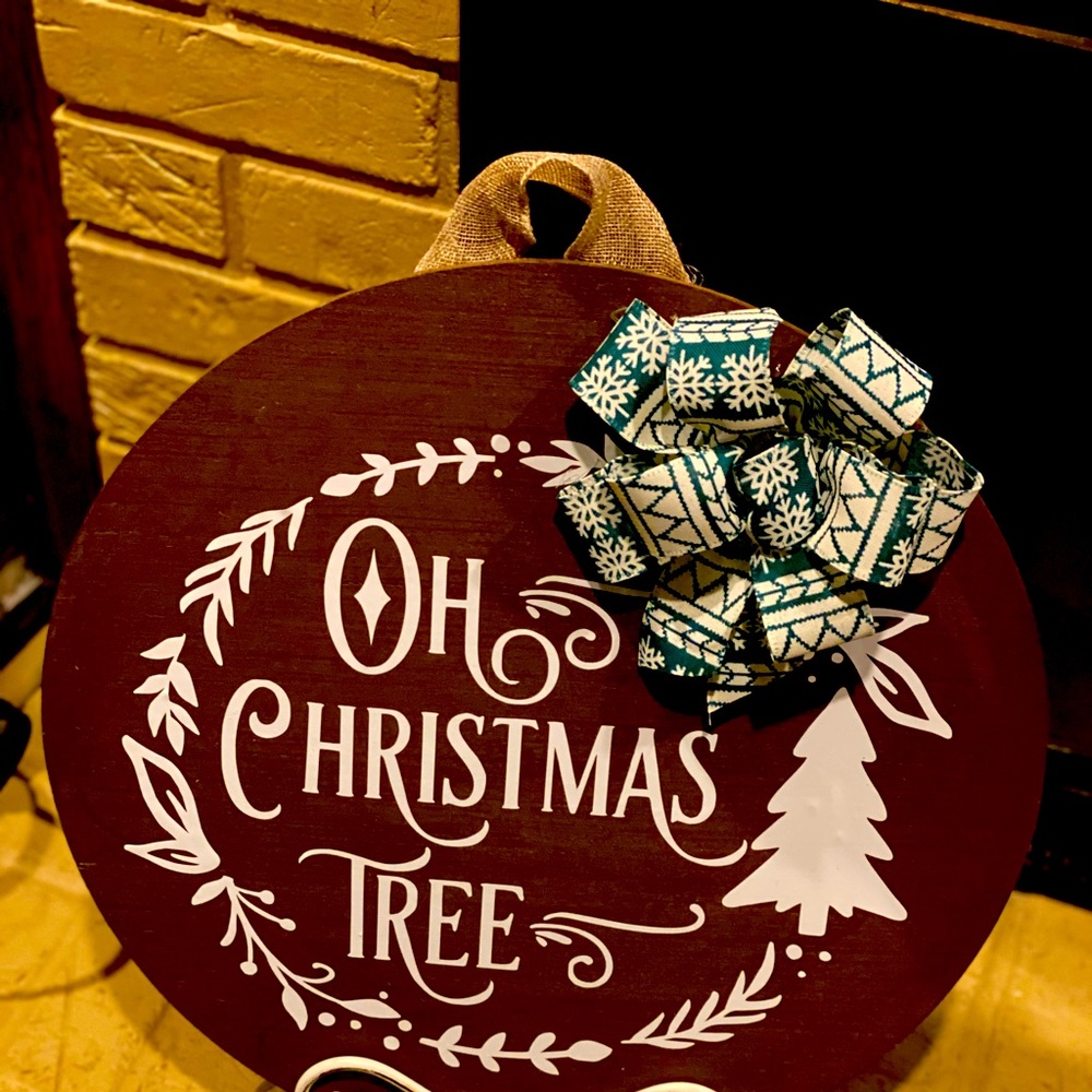 Christmas Round Door Hanger